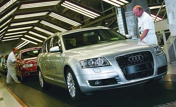 Montage des Audi A6 Avant im Werk Neckarsulm.